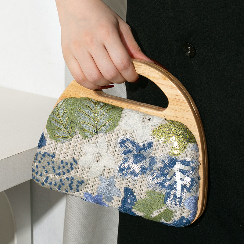 Women Bags Aldo - Shinny Sequins Embroidery Clutch Bag for