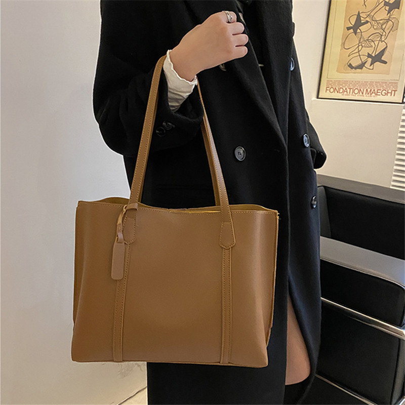 Classic Black Faux Leather Tot - Women Bags Aldo avaliação e preço