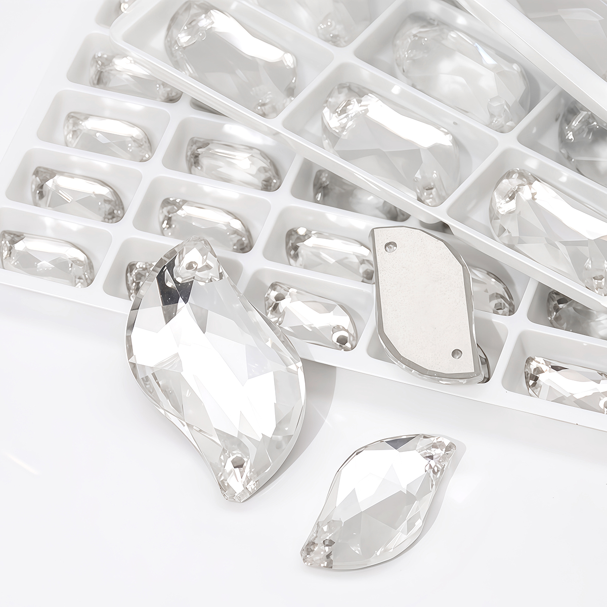 S Shape Sew On Rhinestone Crys - Women Bags Louis Vuitton avaliação e preço