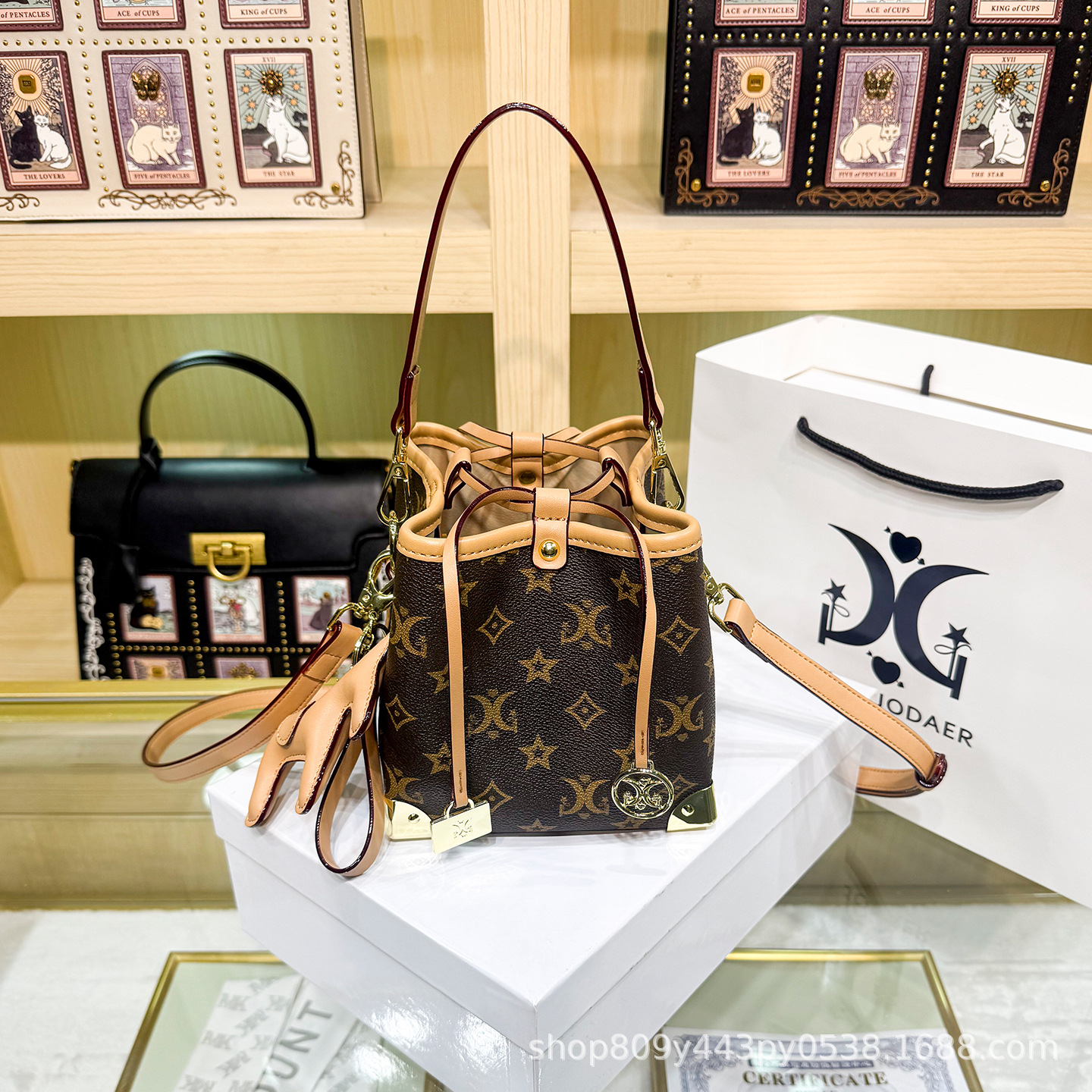 Chic Ladies Crossbody Bag Prem - Women Bags Premium Brands avaliação e preço