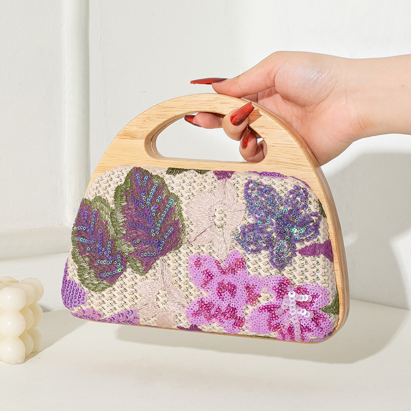 Shinny Sequins Embroidery Clut - Women Bags Aldo avaliação e preço