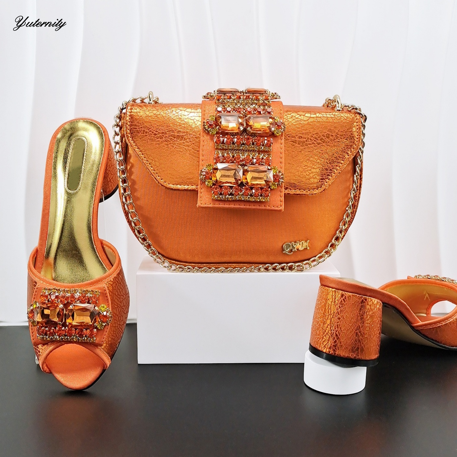 Dubai Rhinestone Luxury Slippe - Women Bags In Dubai avaliação e preço