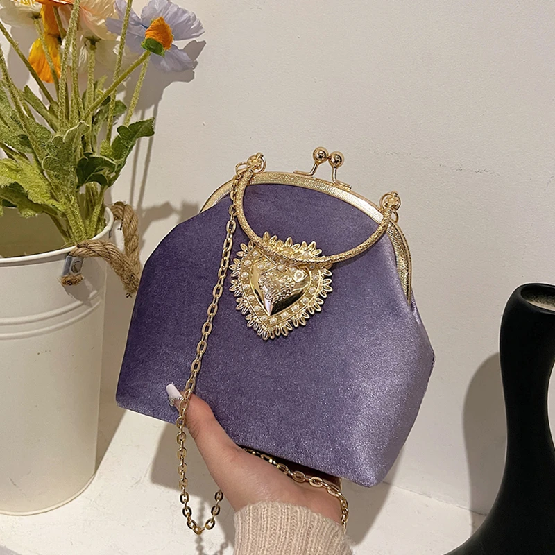 Chains Velvet Frame Heart Dinn - Women Bags For Sale avaliação e preço