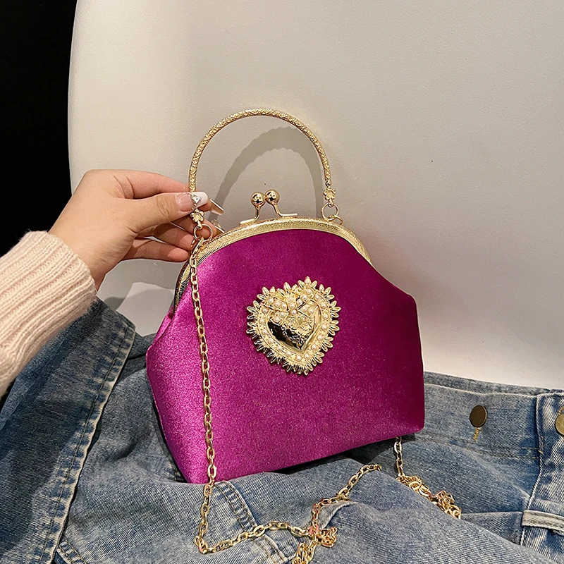 Chains Velvet Frame Heart Dinn - Women Bags For Sale avaliação e preço