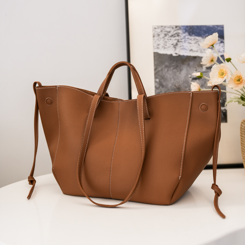 Large Capacity Leather Zipper  - Women Bags In Trend avaliação e preço