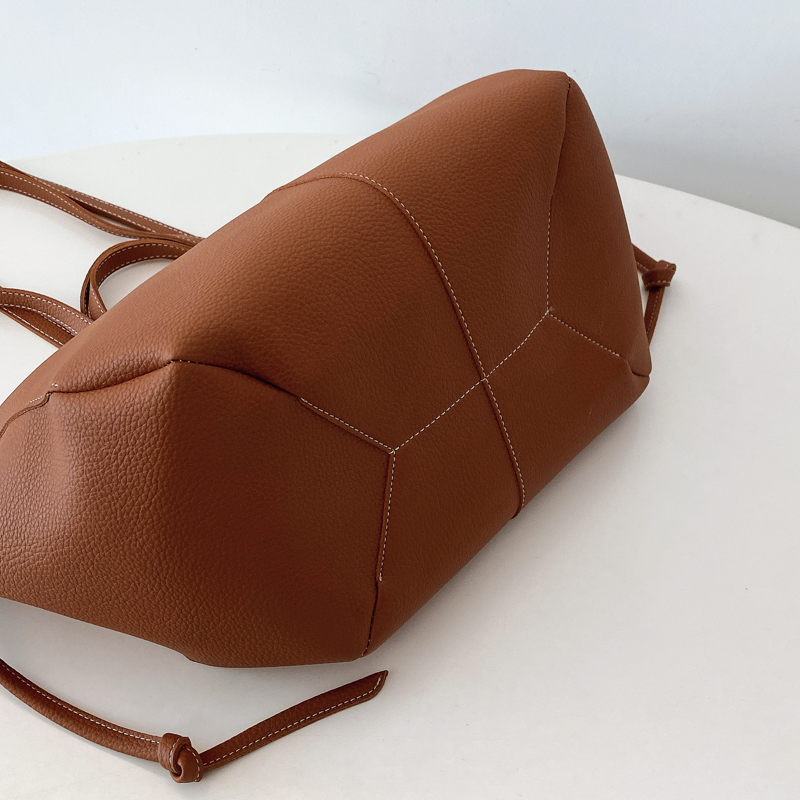 Large Capacity Leather Zipper  - Women Bags In Trend avaliação e preço