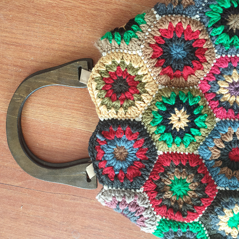 Bohemian Granny SquareCrochet  - Women Bags Aldo avaliação e preço